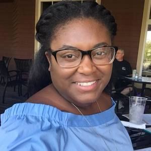 Meet your Posher, Alisha